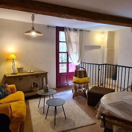 Les Studios De St Guilhem Saint-Guilhem-le-Desert Exterior photo